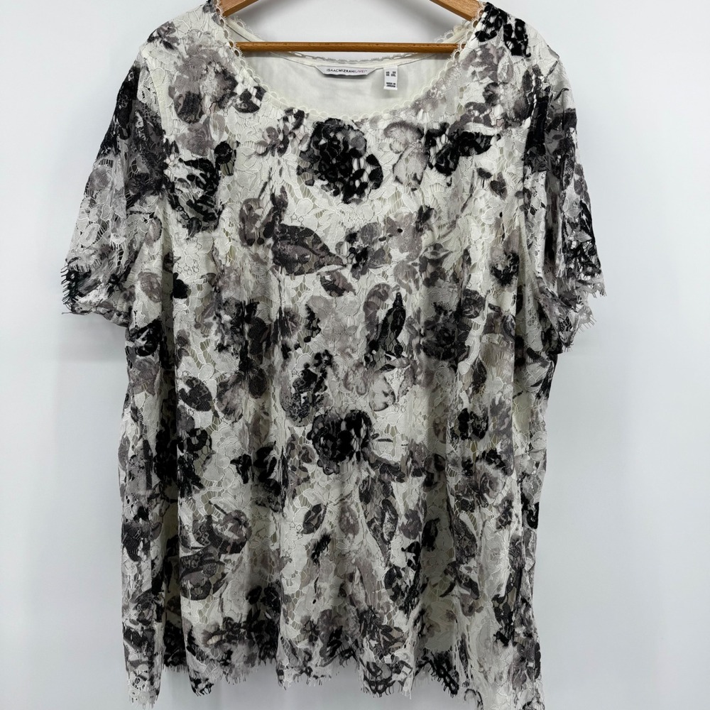 Isaac Mizrahi Live Women 3X Floral Lace Short Sleeve Blouse Black White Grey Top